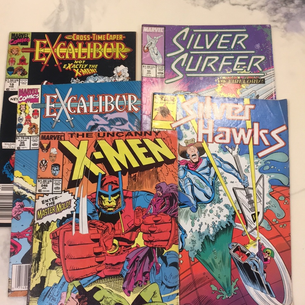 Bundle of 5 comic books